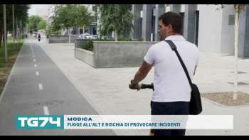 MODICA - FUGGE ALL'ALT E RISCHIA DI PROVOCARE INCIDENTI
